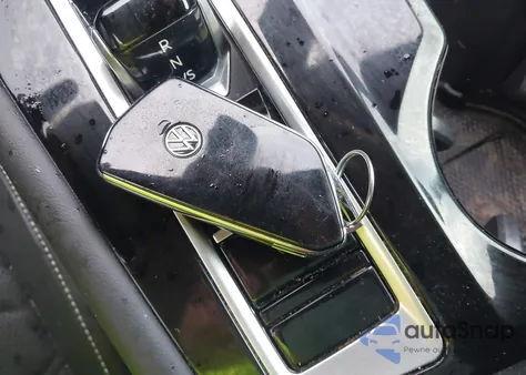 2024 Volkswagen Atlas 2.0T Se W/Technology from USA, damaged, VIN 1V2JR2CA3RC533450